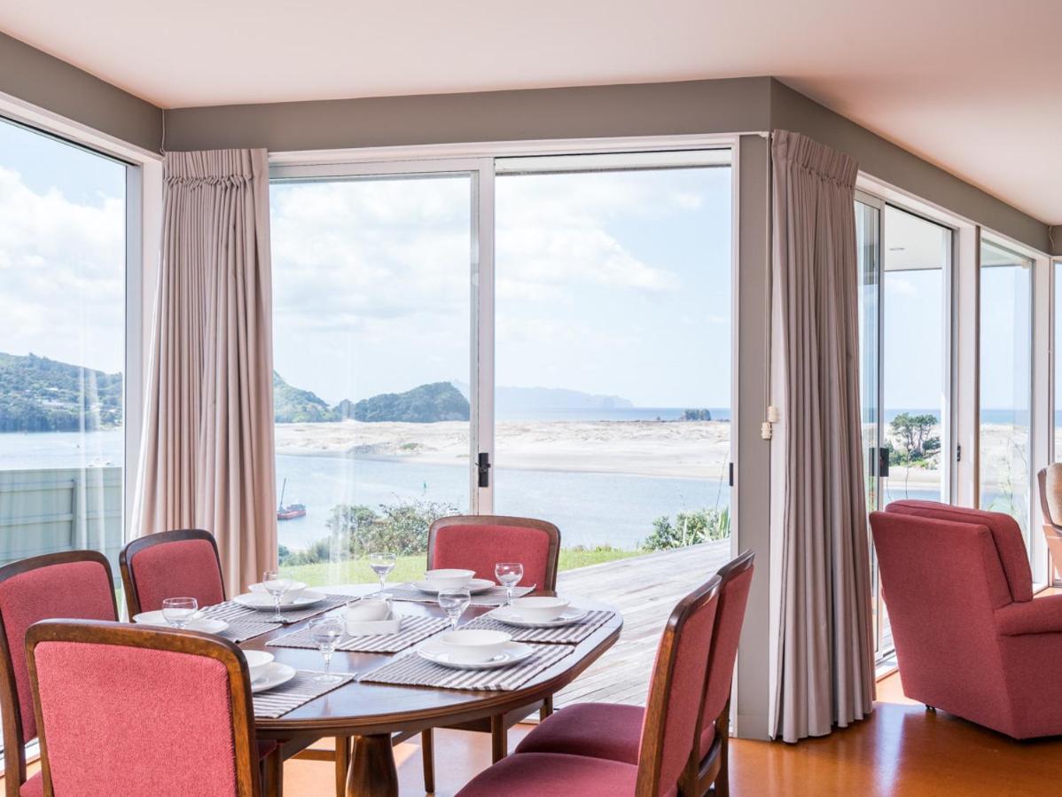 Roberts Retreat - Mangawhai Holiday Home Εξωτερικό φωτογραφία