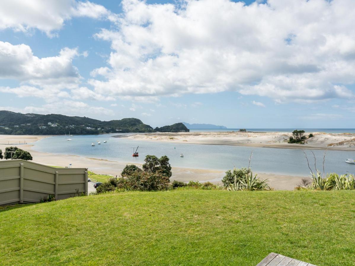 Roberts Retreat - Mangawhai Holiday Home Εξωτερικό φωτογραφία