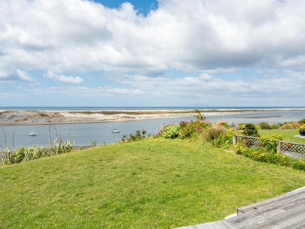 Roberts Retreat - Mangawhai Holiday Home Εξωτερικό φωτογραφία